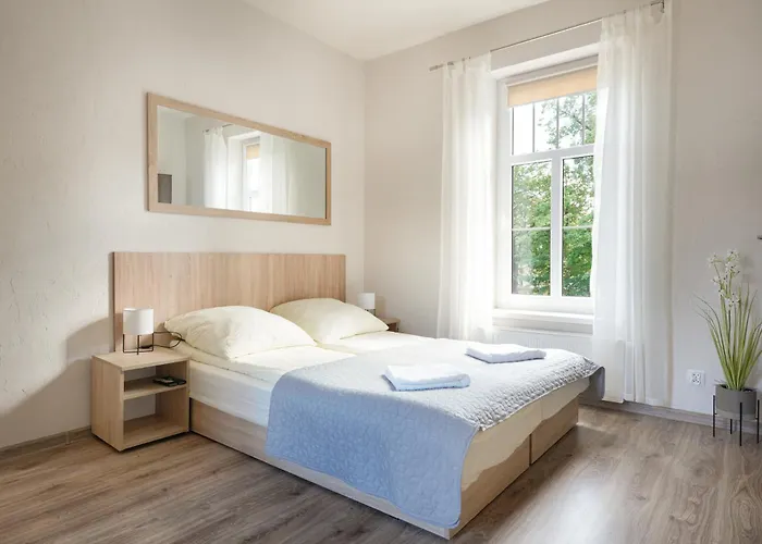 4 W Centrum Apartment *